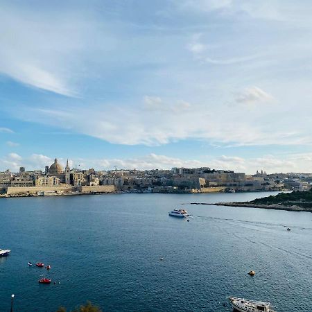 Sliema Seaview Apartment- Valletta Views - Apt 8, 49 Tigne Point Mansions Kültér fotó